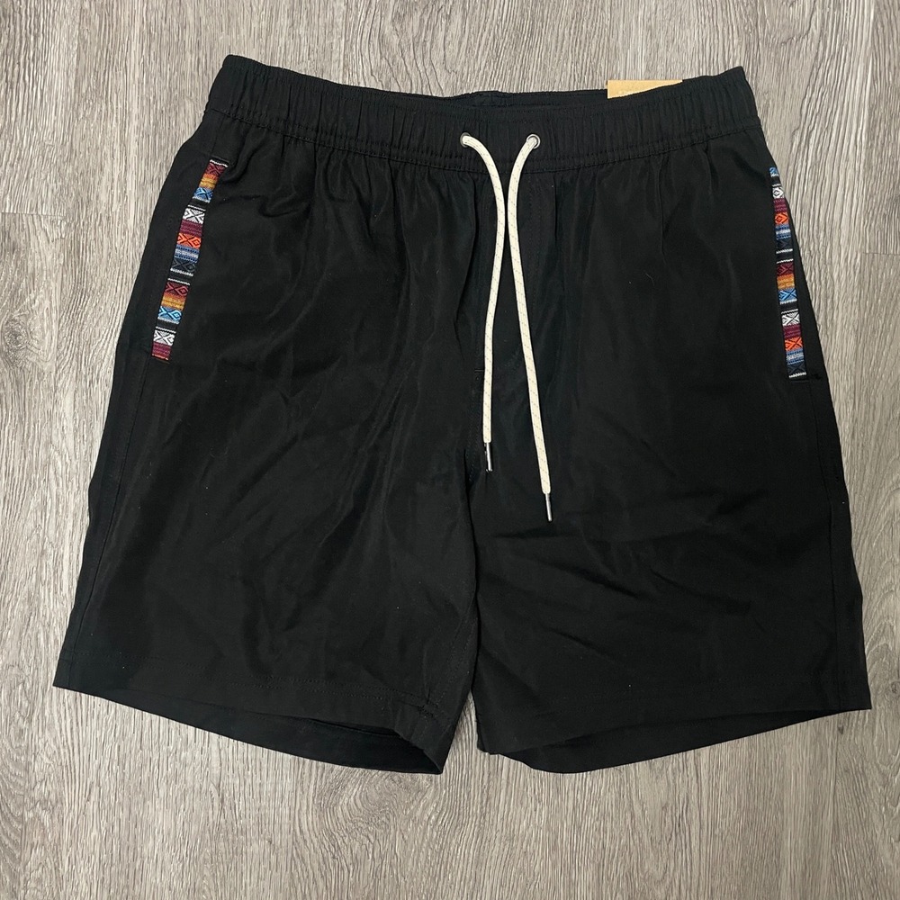 Wowie Shorts Mens Medium Black Sapien 2.0 7" Inseam Trim Aztec Boardshort NWT